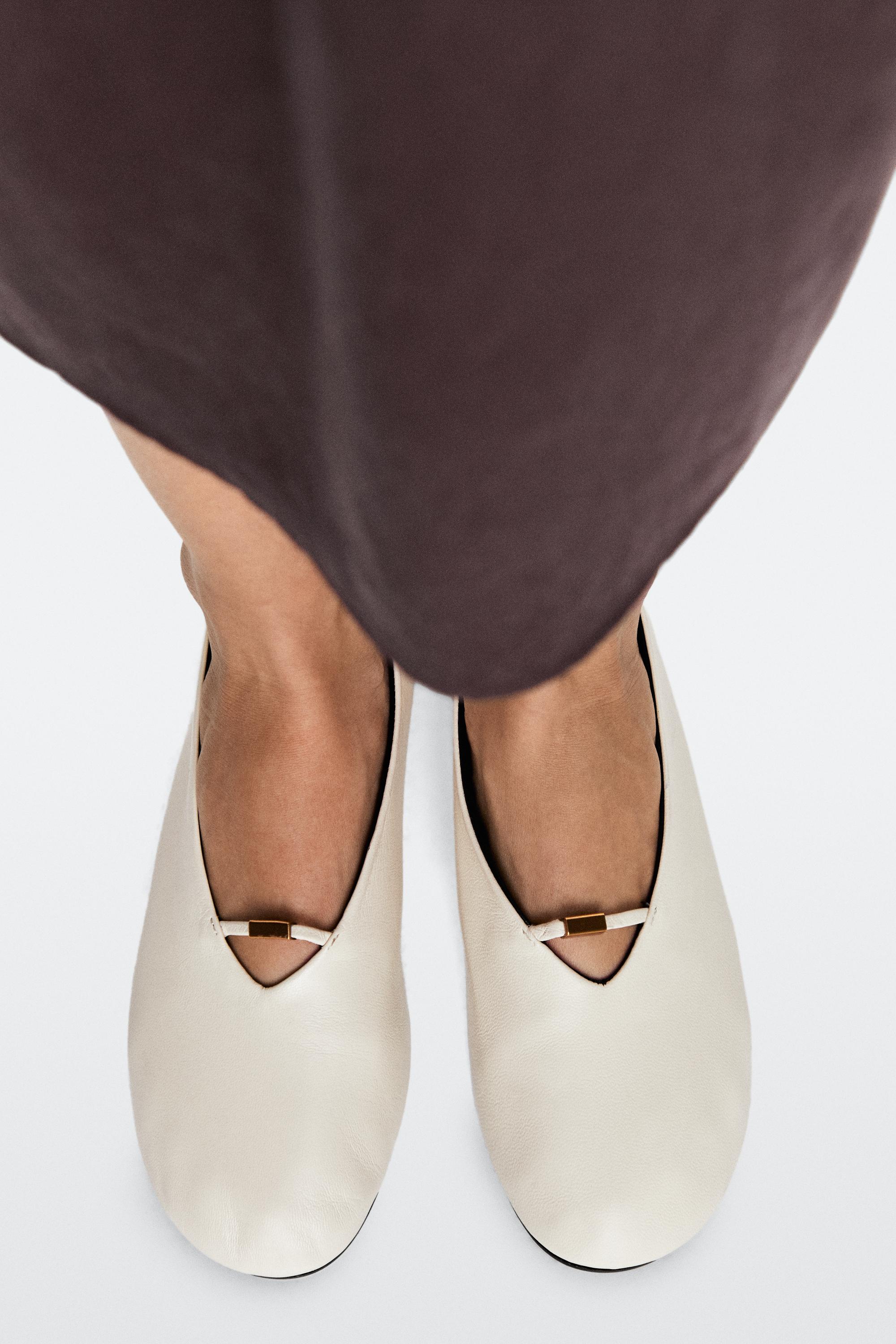 Soft leather ballet flat